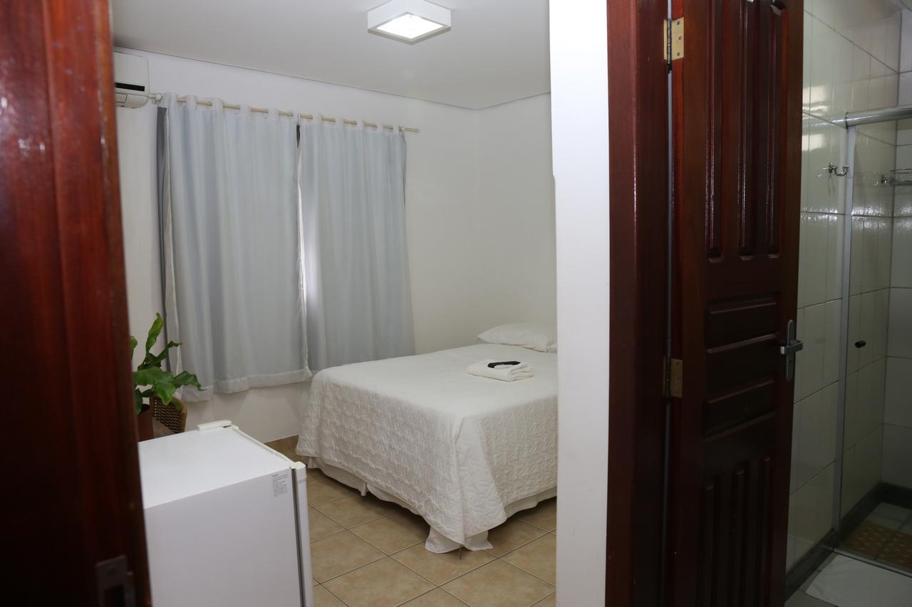 Licia Hotel Joao Pinheiro Buitenkant foto